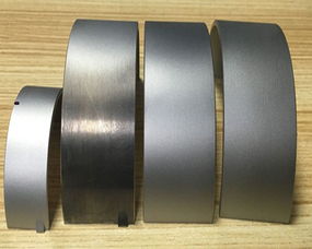 輸送式全自動(dòng)噴砂機(jī) 非標(biāo)定制工廠流水線除銹表面處理解決方案
